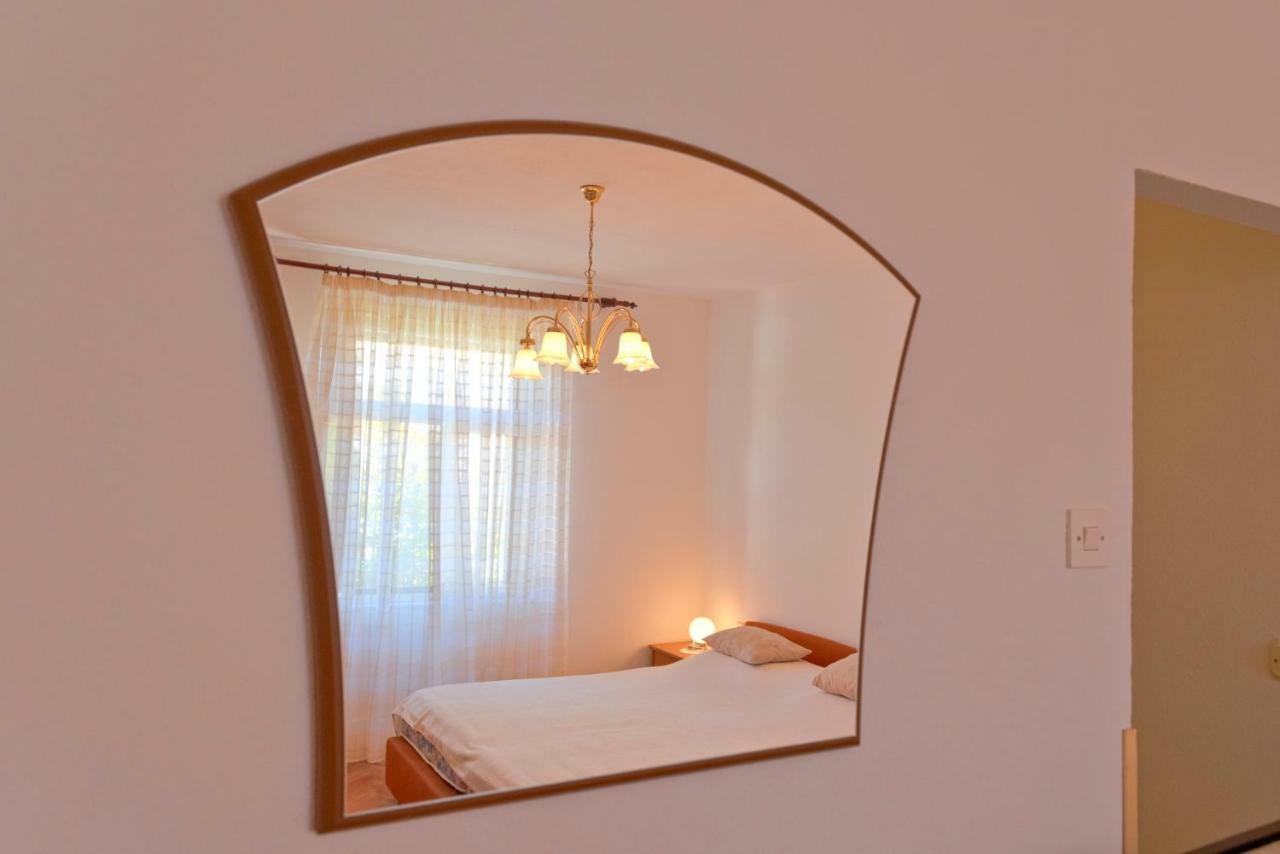 Guesthouse Wish 스타리 그라드 외부 사진